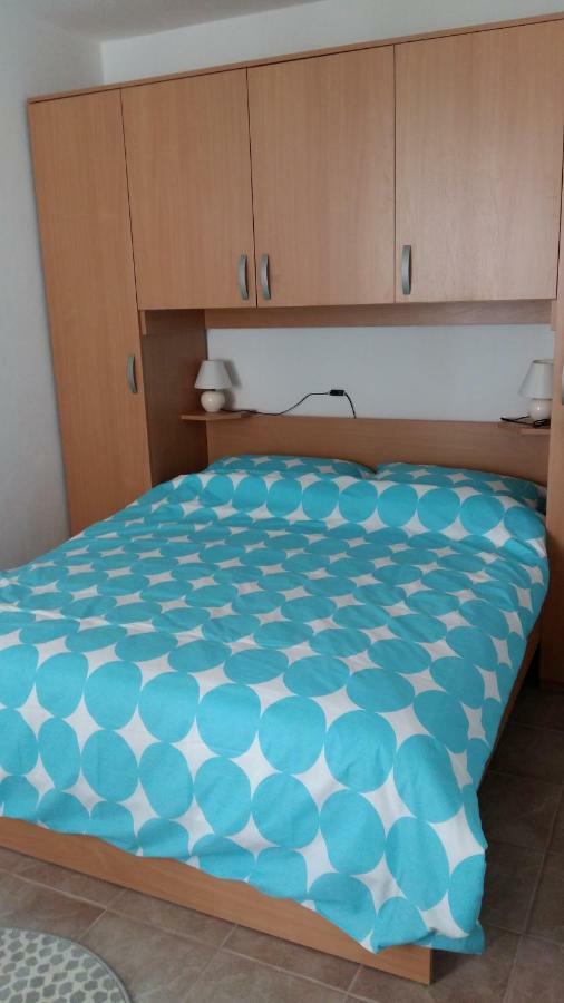 Ruzicin Dvor Apartment Povlja  Ngoại thất bức ảnh