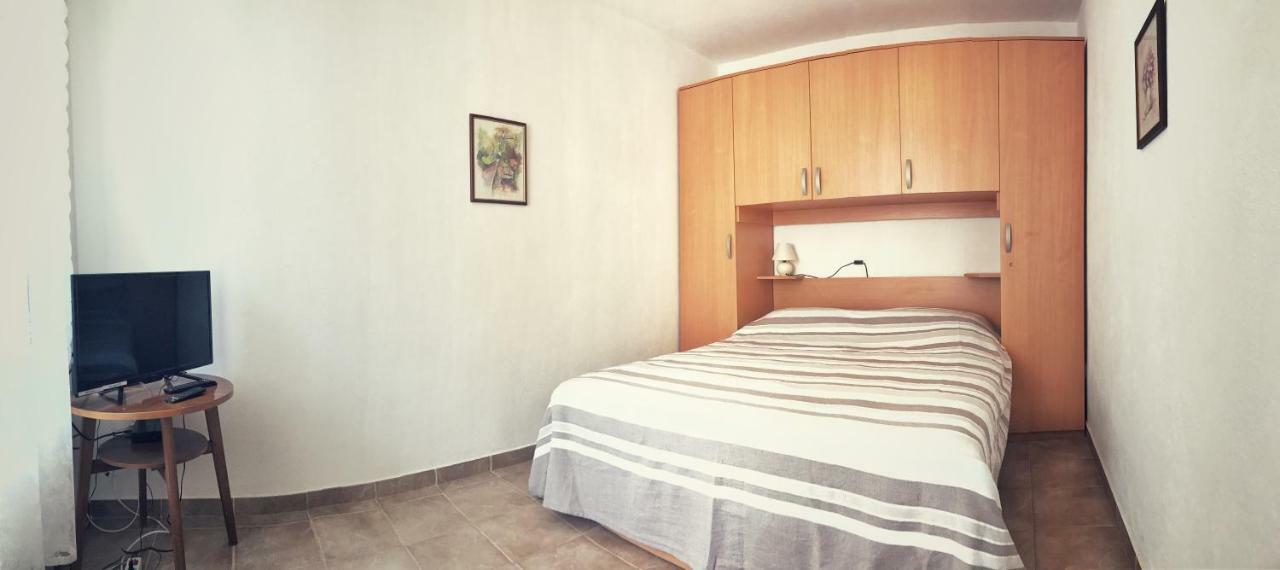 Ruzicin Dvor Apartment Povlja  Ngoại thất bức ảnh